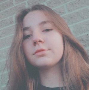 Meet your Posher, Liana